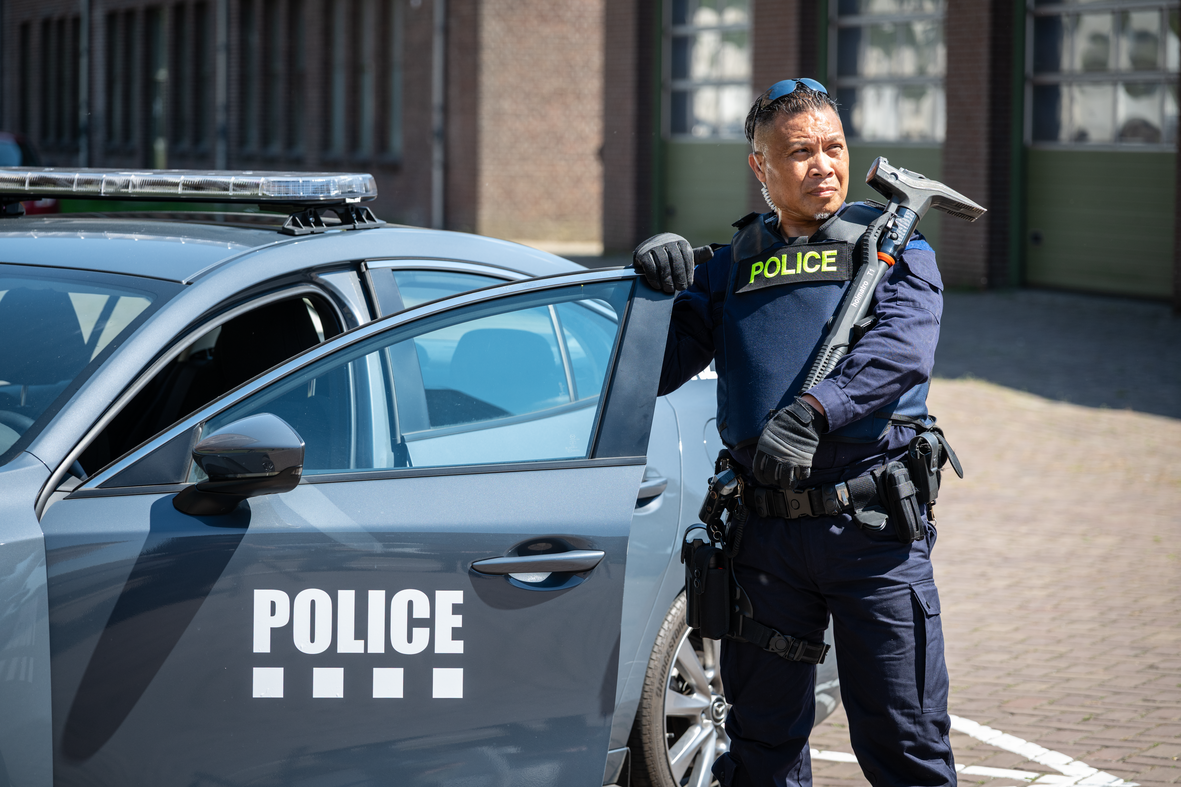 T1 Police-2225_1181x787px_2_NR-28632 T1 Police-2225_1181x787px_2_NR-28632